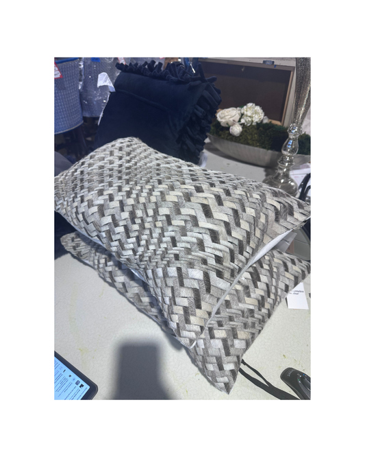 Callisto Pillow - Brown Hide